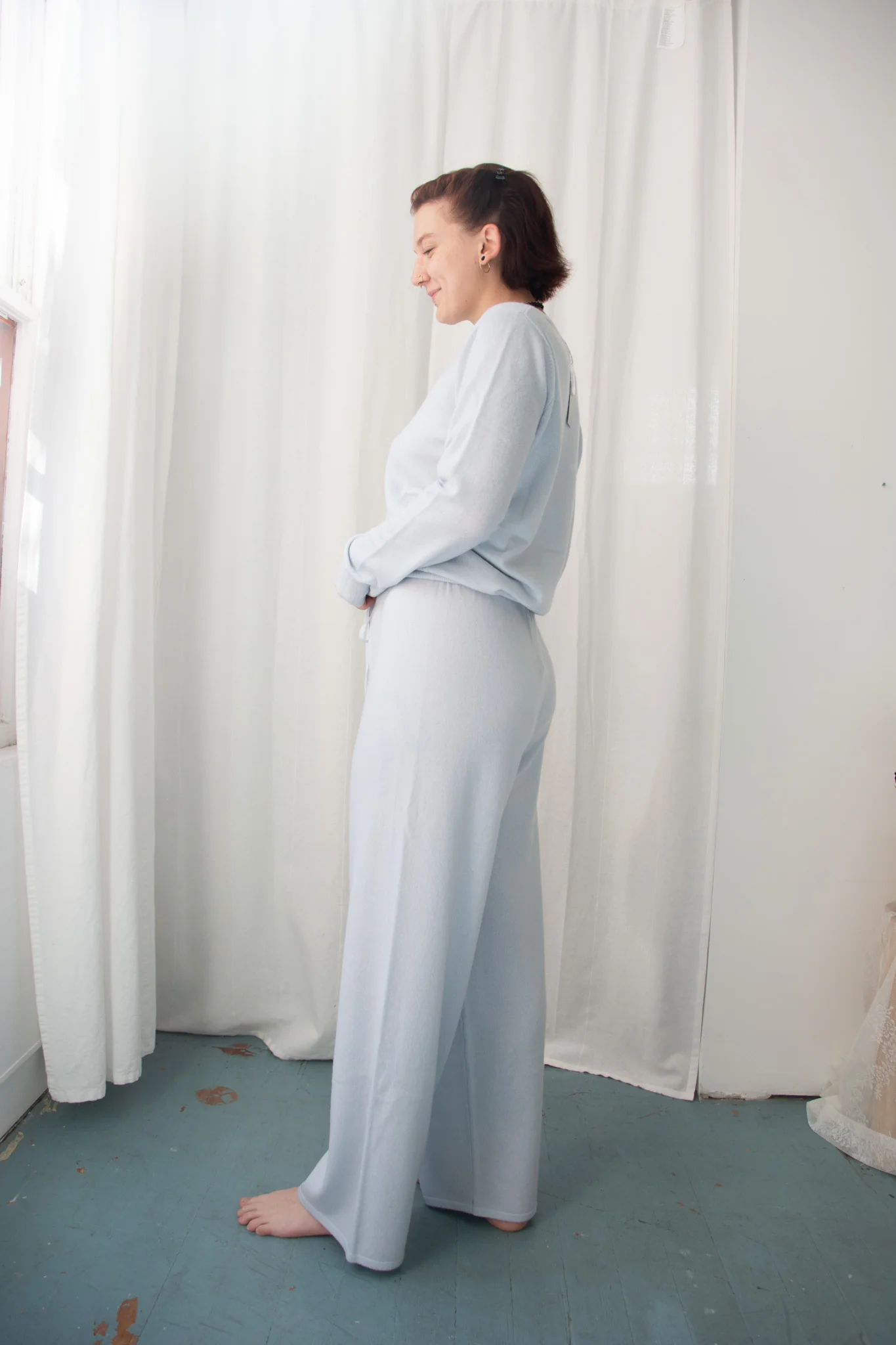 Arlotta Cashmere Drawstring Lounge Pant - Image 4