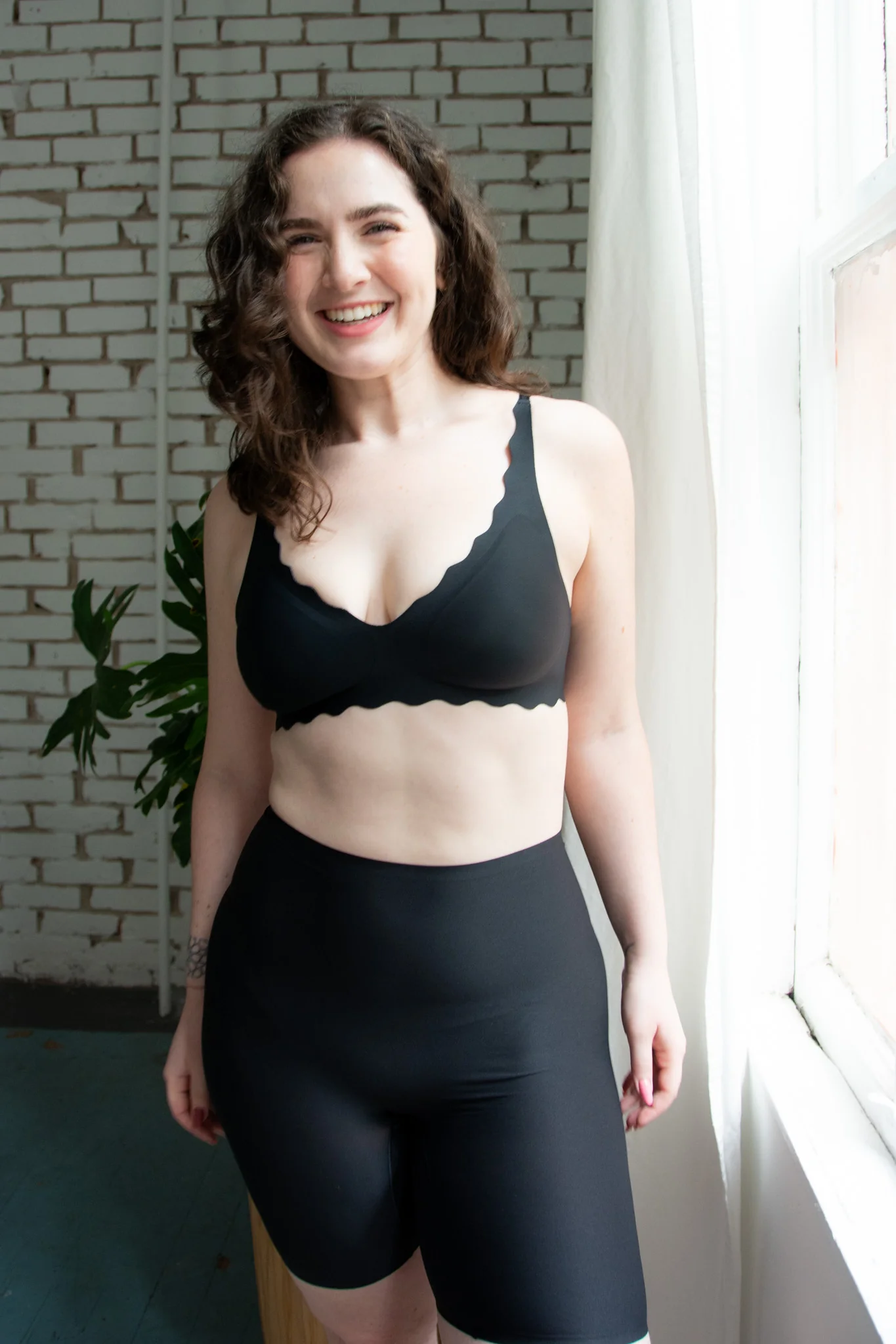 b.tempt'd b.wowd Wire Free Bralette - Image 4