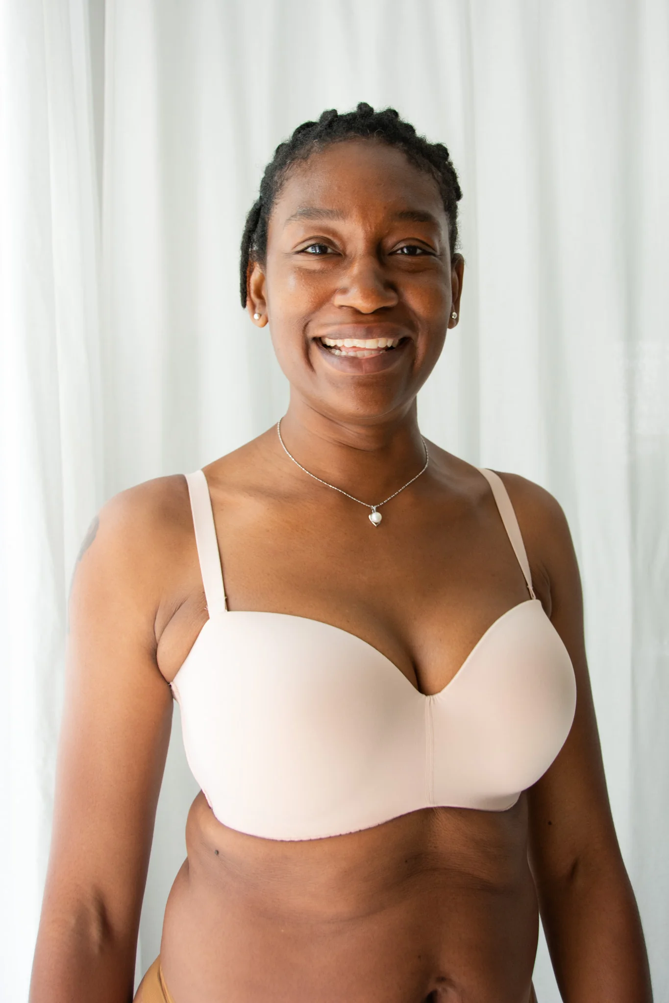 Chantelle Norah Comfort Strapless Convertible Bra - Image 3