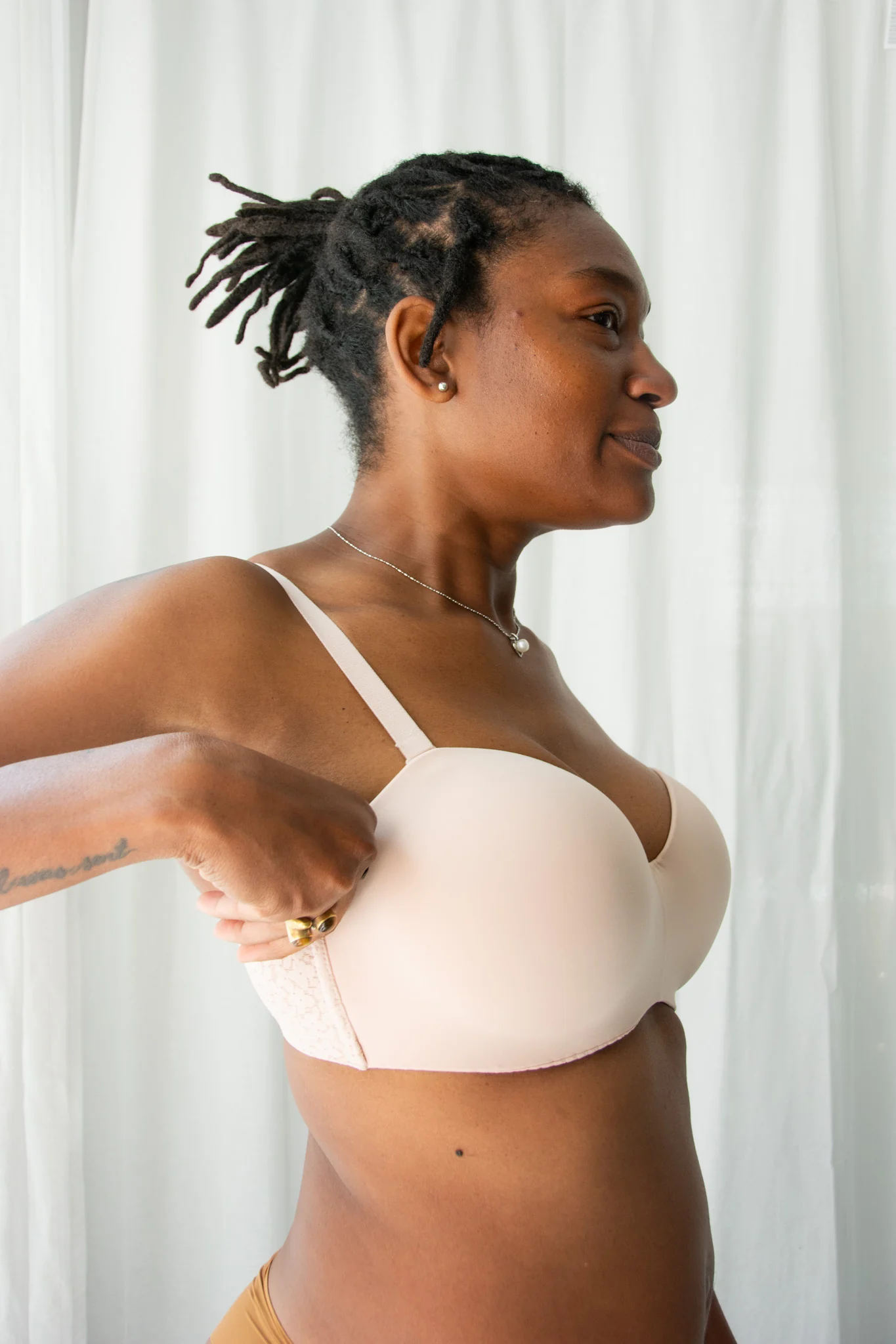 Chantelle Norah Comfort Strapless Convertible Bra - Image 4