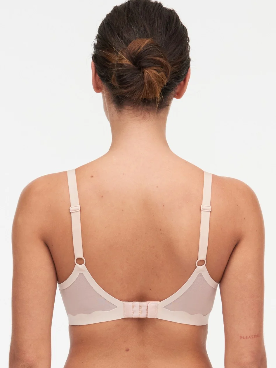 Chantelle Pure Light Full Cup Bra - Image 3