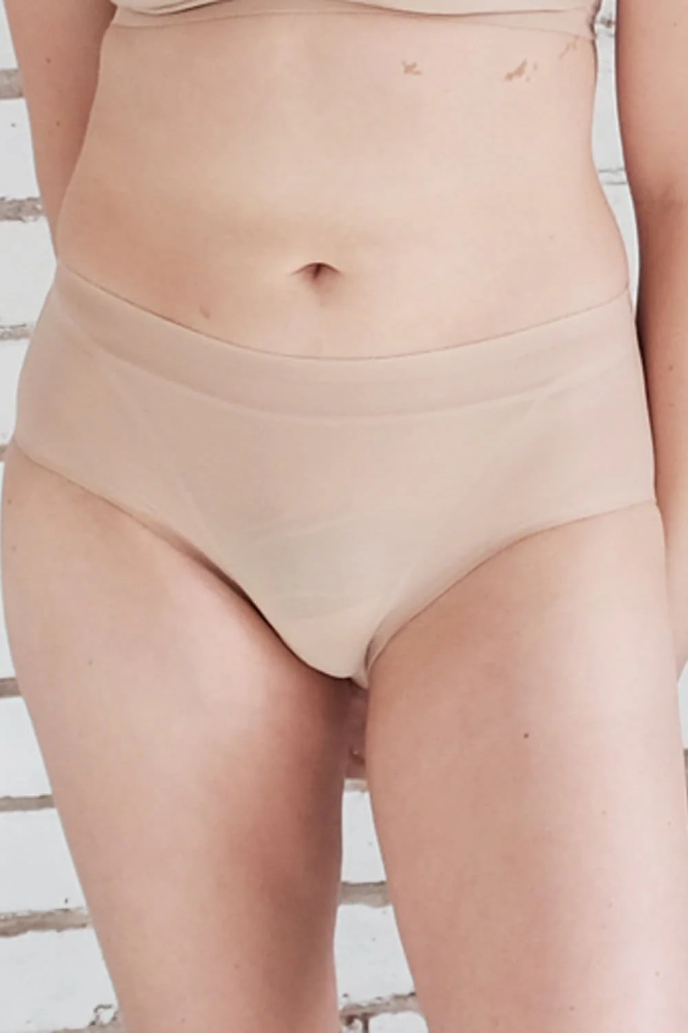 Chantelle Soft Stretch Hipster - Image 3