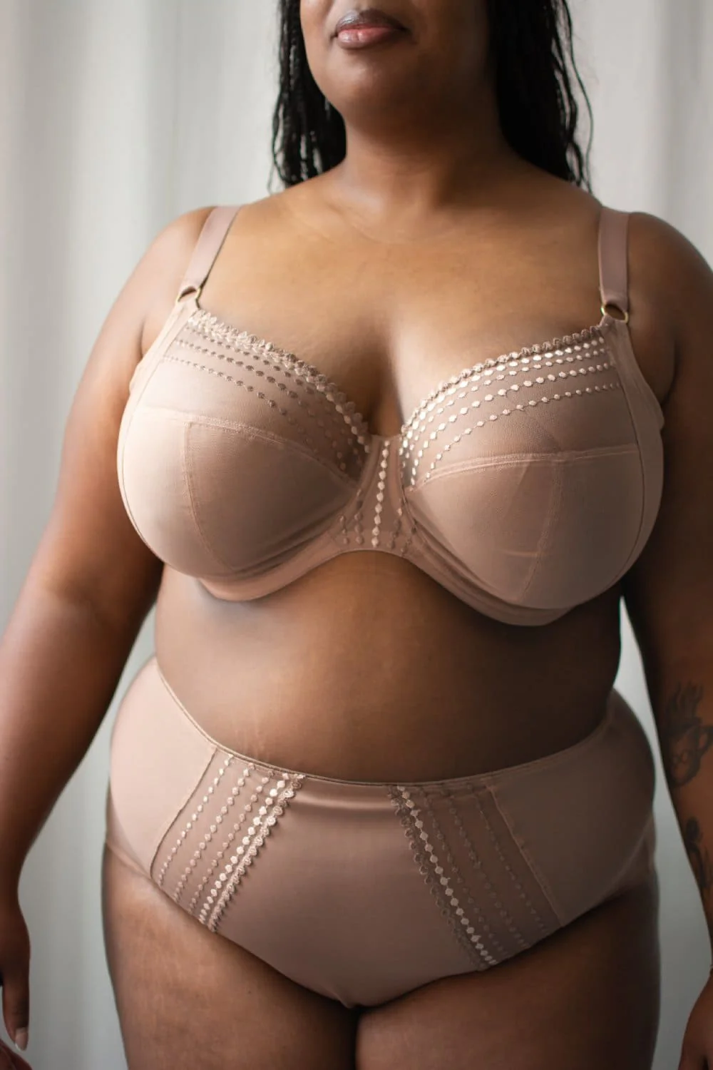 Elomi Matilda Plunge Bra - Image 4