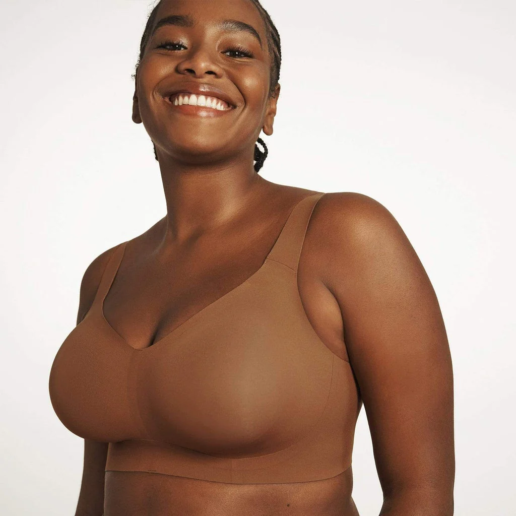 Evelyn and Bobbie Beyond Bra - Image 15