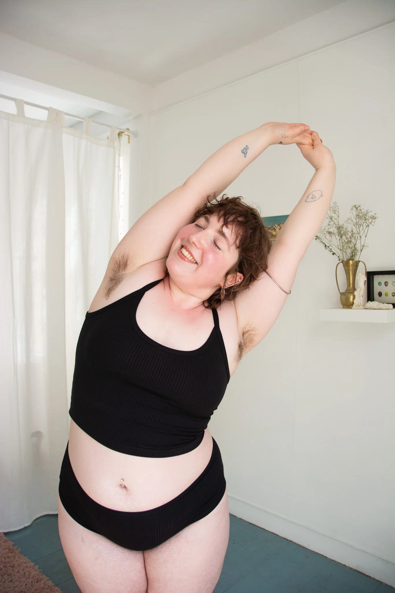 Forty Winks Ease Thin Strap Crop Cami - Image 12