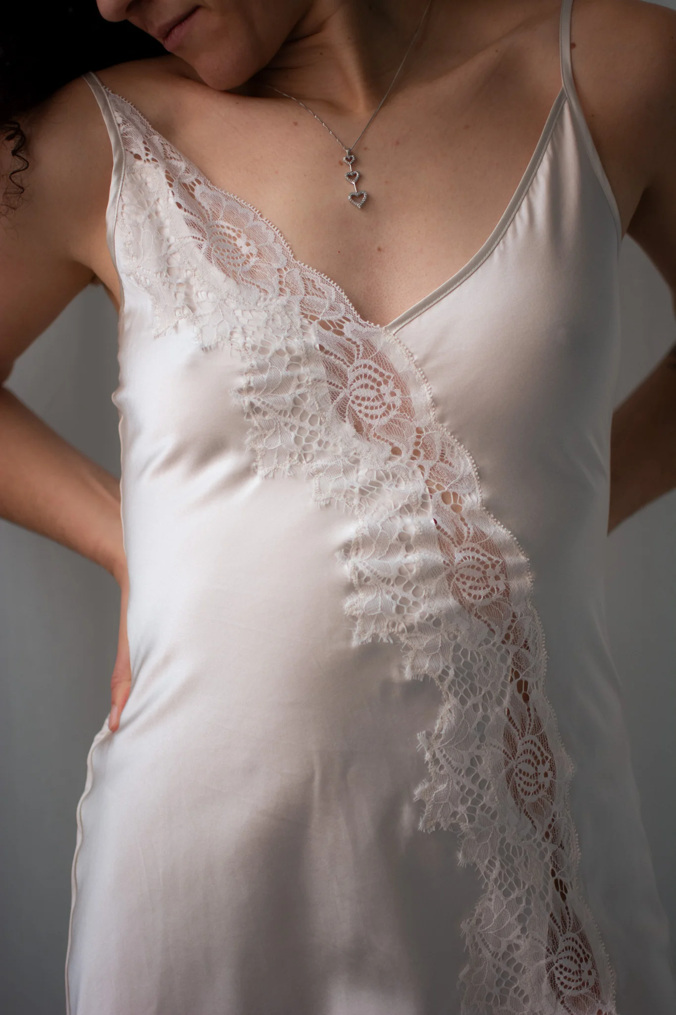 Ginia Jezebel Chemise - Image 11