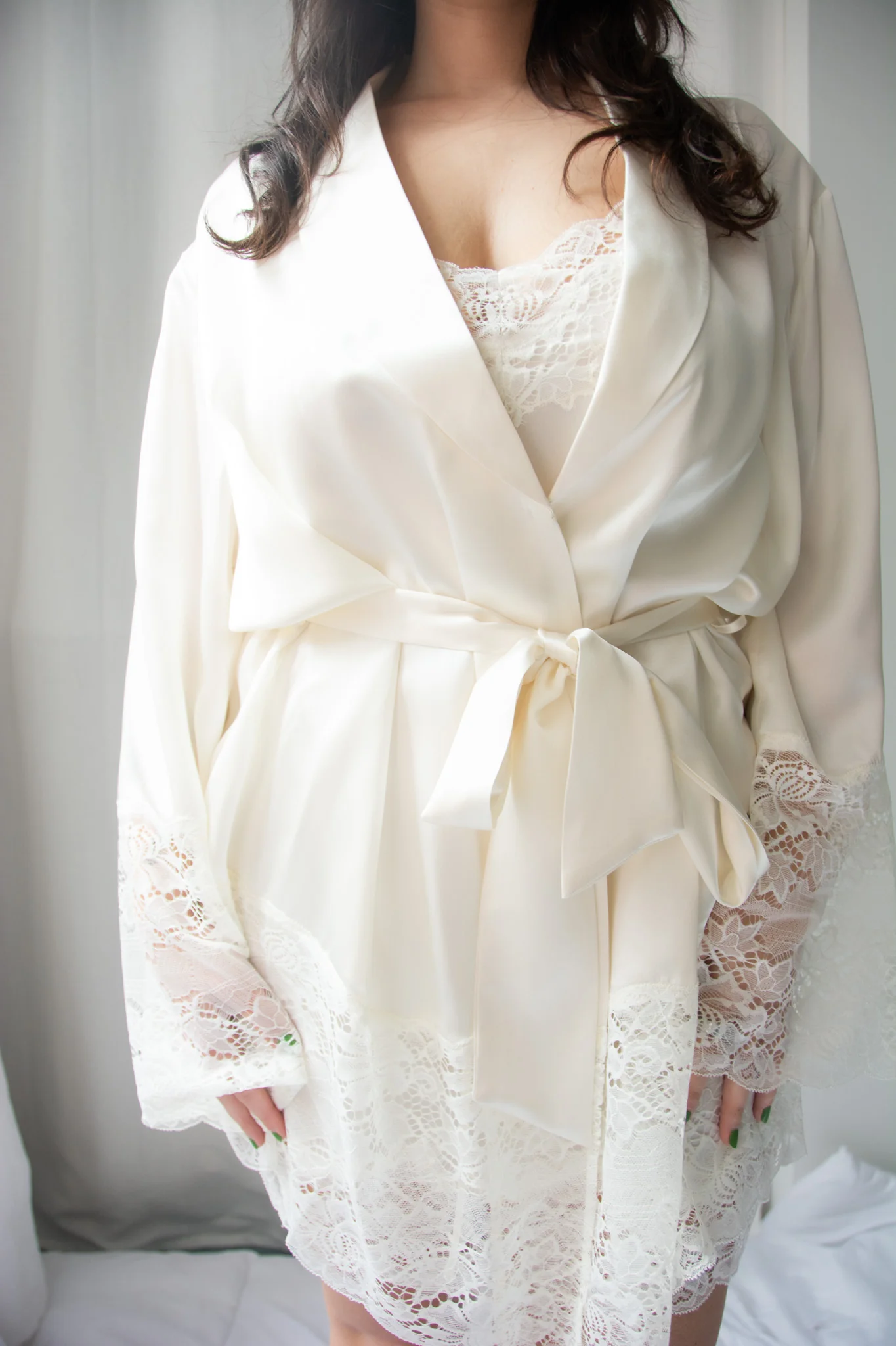 Ginia Silk Lace Robe - Image 7