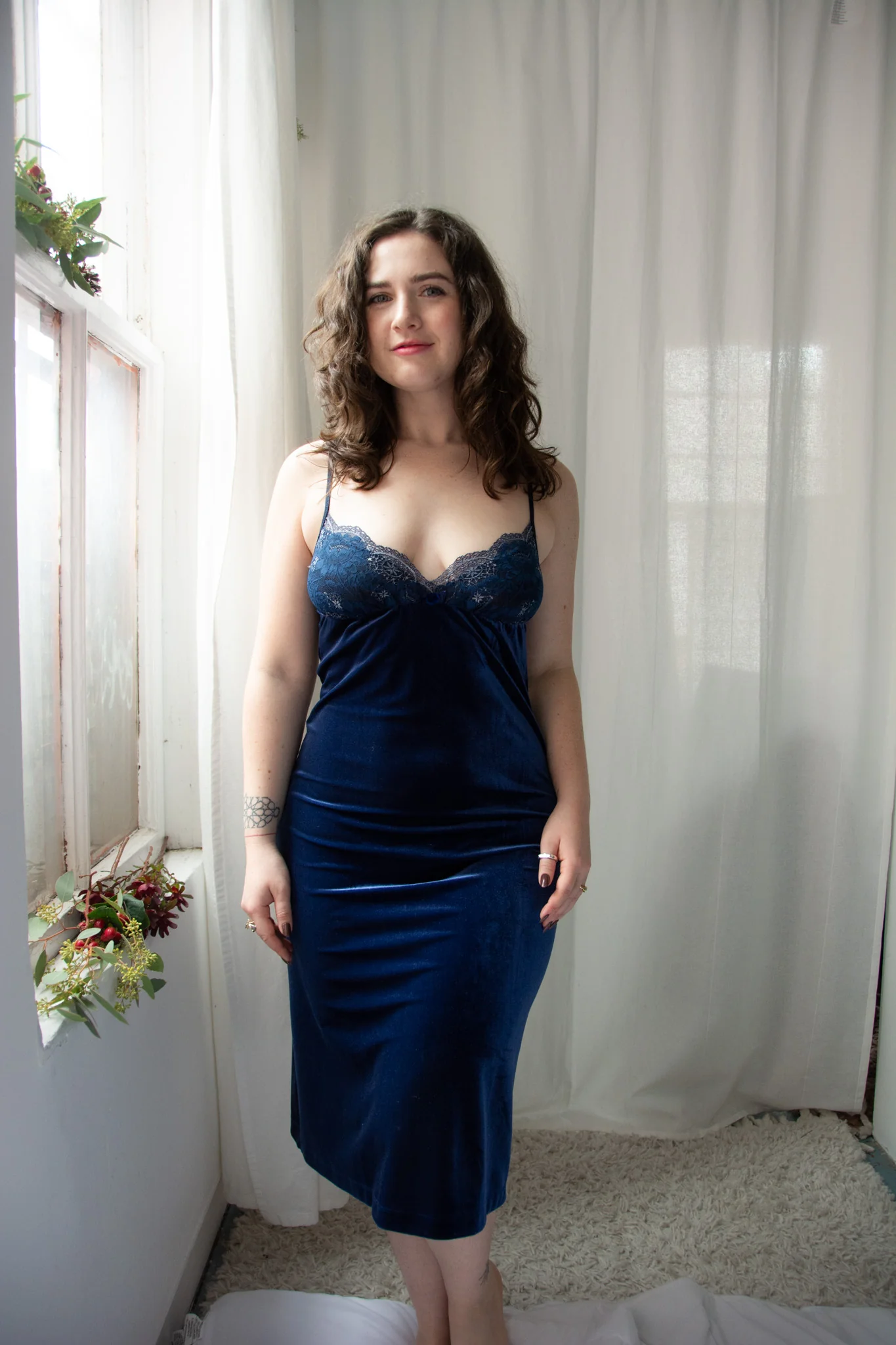 Mary Jo Bruno Romance Velvet Slip - Image 4