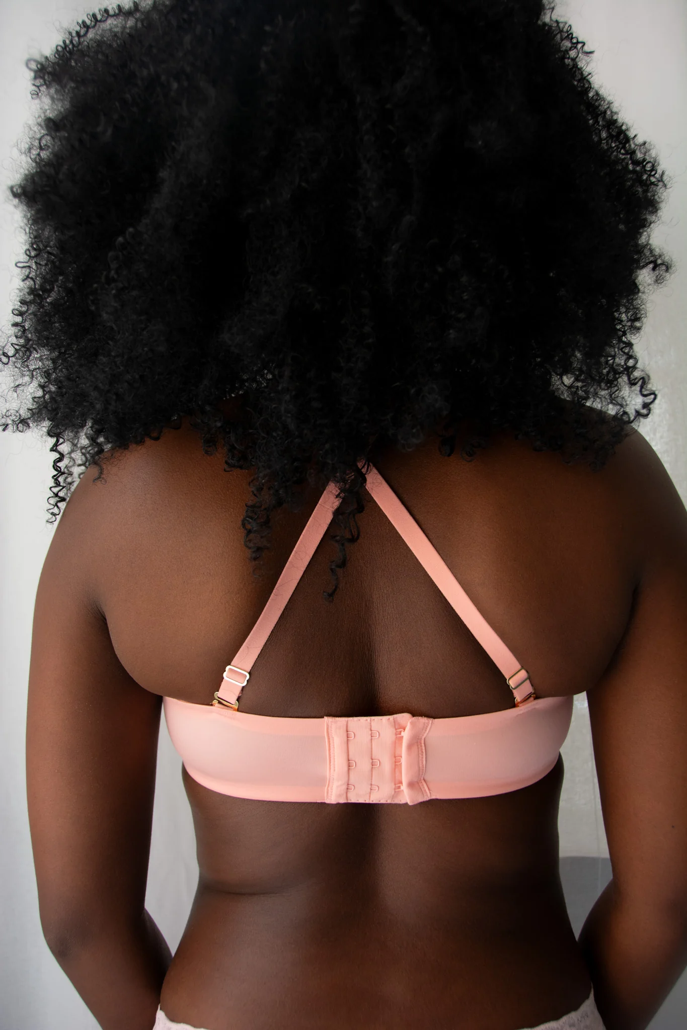 Natori Discreet Convertible Spacer Underwire - Image 6