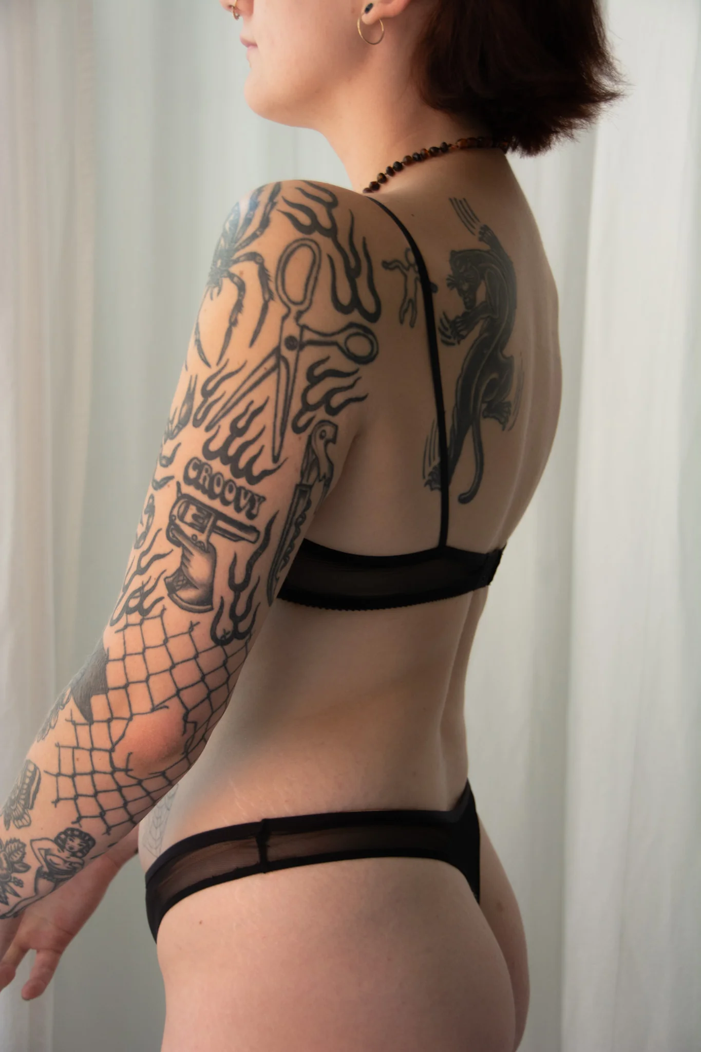 Only Hearts Whisper Thong - Image 6