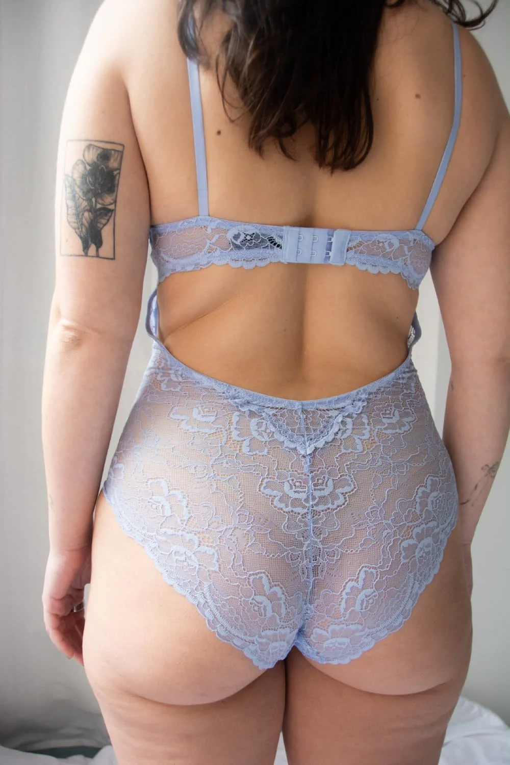 Samantha Chang All Lace Bodysuit - Image 9