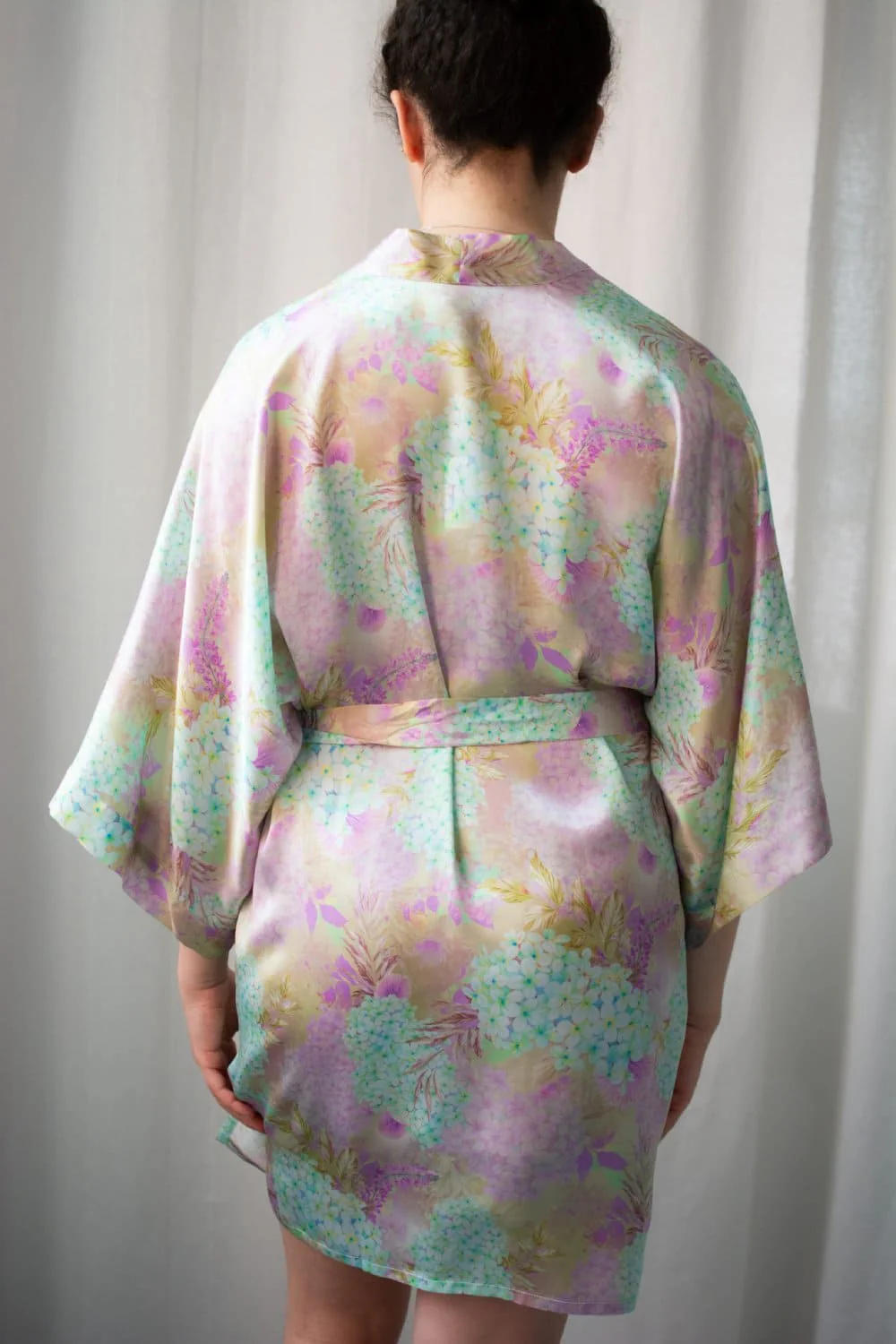 Samantha Chang Classic Silk Short Kimono Printed - Image 8