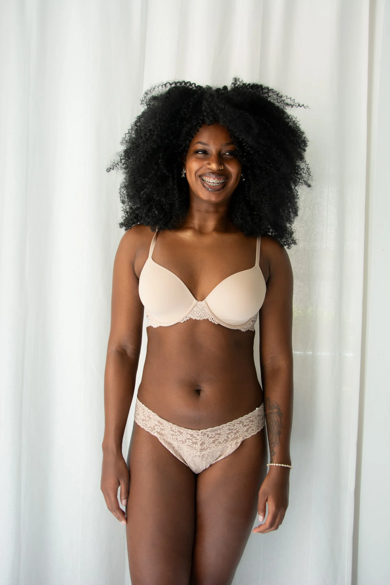 Skarlett Blue Goddess Plunge T-Shirt Bra - Image 9