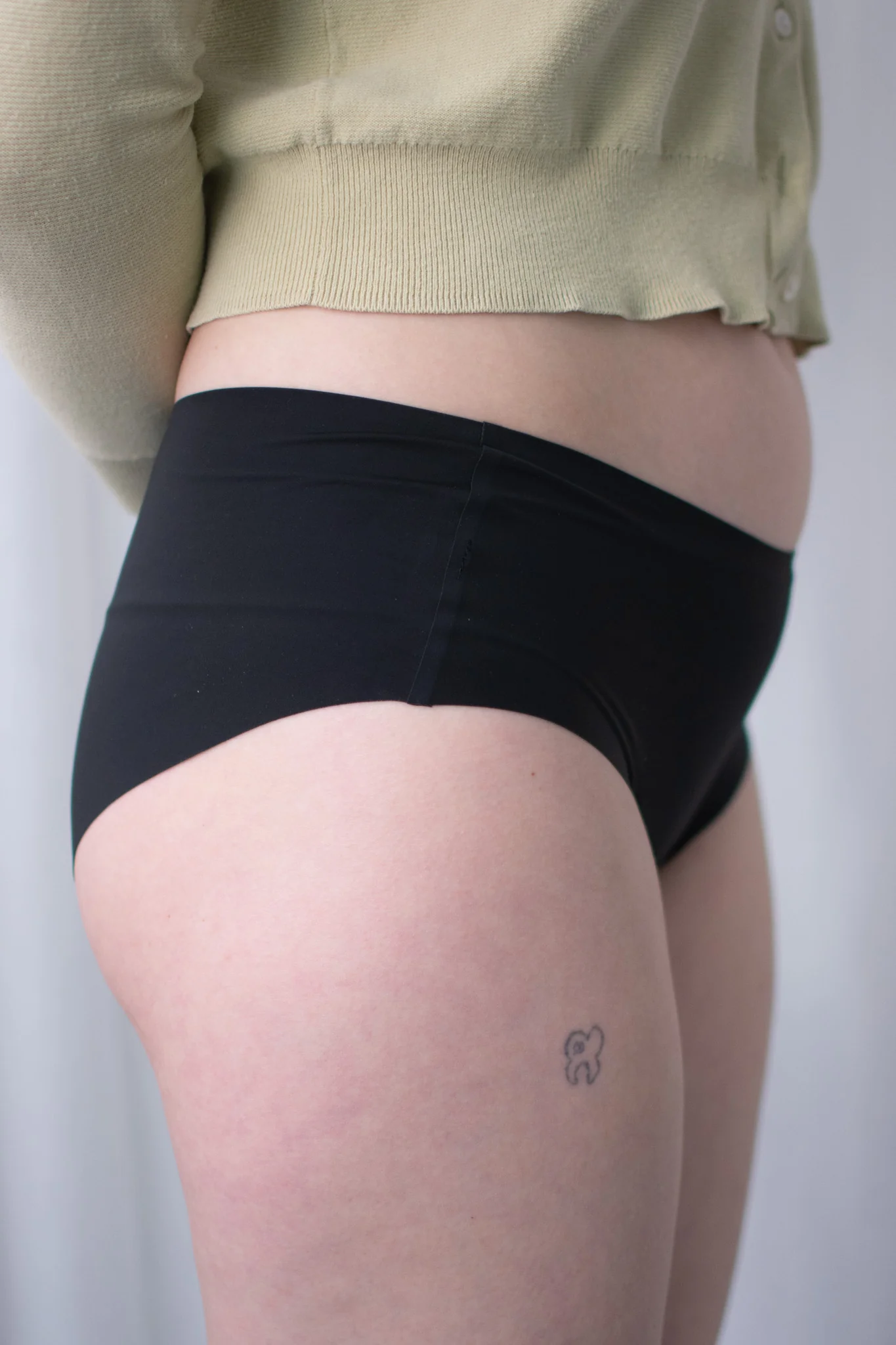 Uwila Warrior Soft Seamless Briefs - Image 16